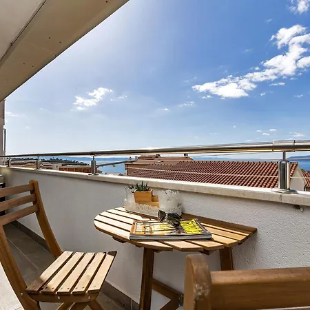 Apartment Blue Dream Mit Balkon By Interhome