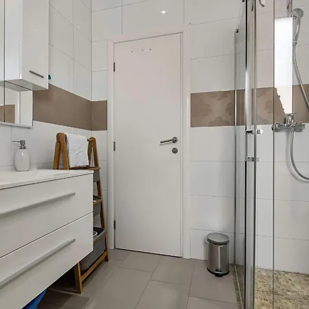 Apartment Blue Dream Mit Balkon By Interhome