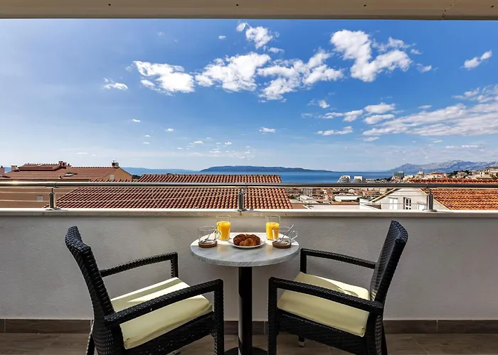 Blue Dream Mit Balkon By Interhome Makarska