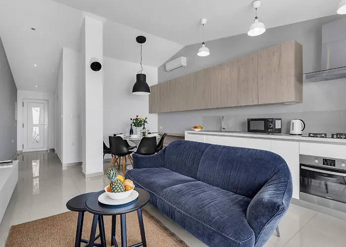 Blue Dream Mit Balkon By Interhome * Makarska