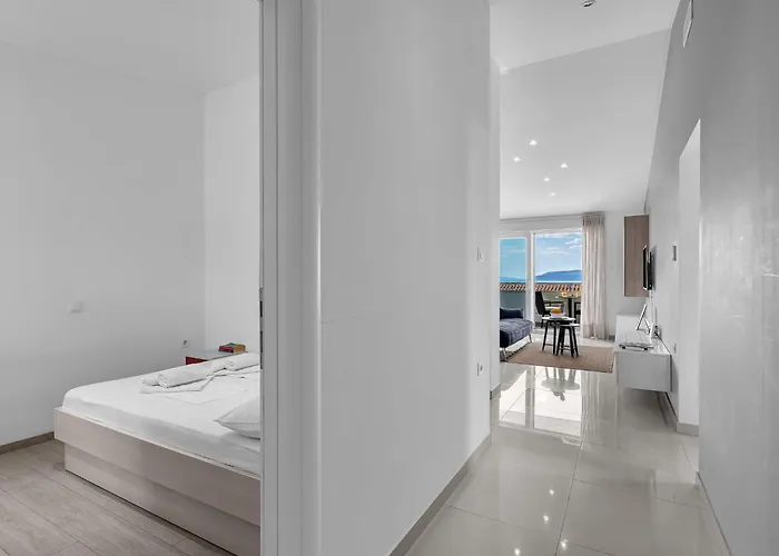 Blue Dream Mit Balkon By Interhome Makarska