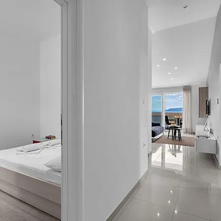 Blue Dream Mit Balkon By Interhome Makarska
